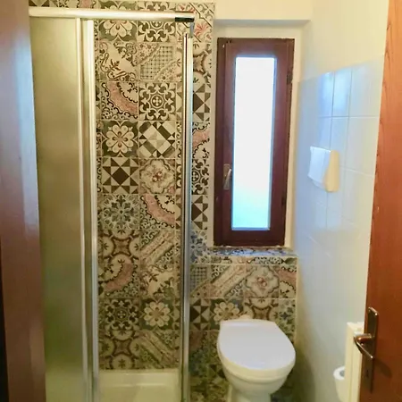 2 Bedroom 1bath With 2 Ac Units, Garden In Chianti!